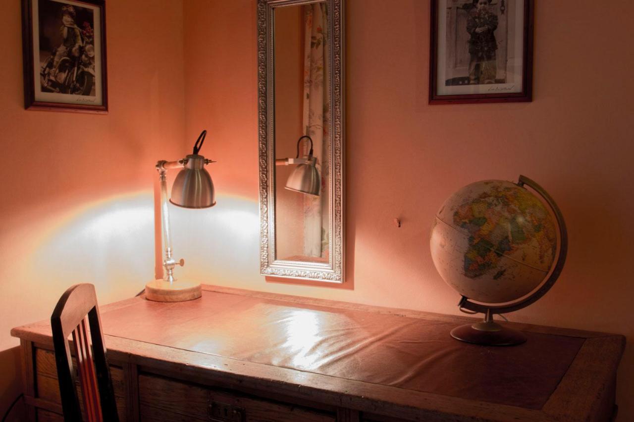 Bohemian Hideout, Old Town, Tartu Home エクステリア 写真