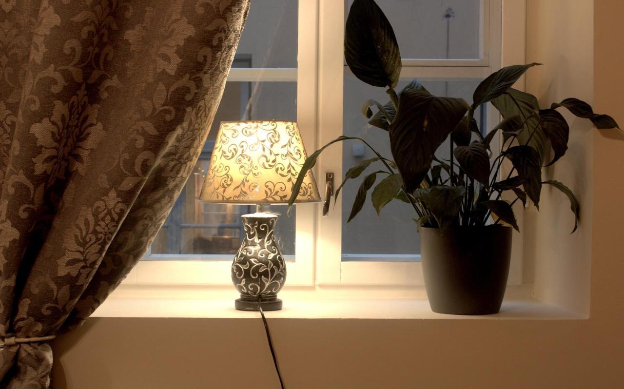 Bohemian Hideout, Old Town, Tartu Home エクステリア 写真